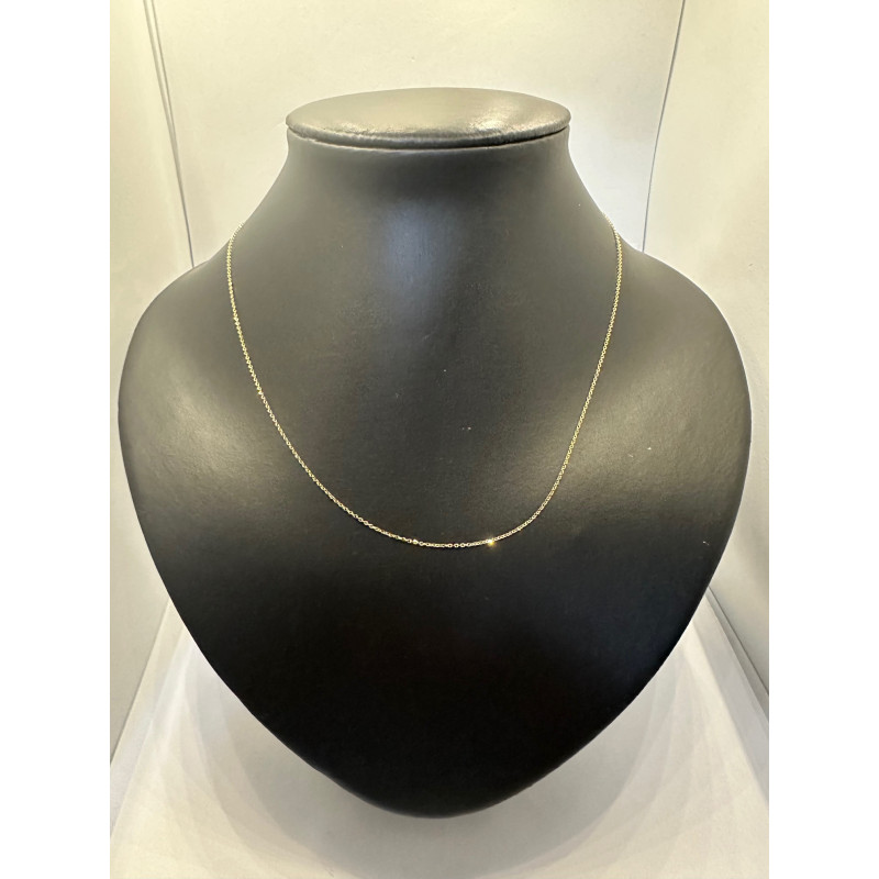 Cadena de ORO 18 KTS amarillo, de 45 cms de largo.