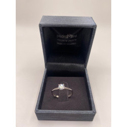 Anillo de oro de 18 KTS,...