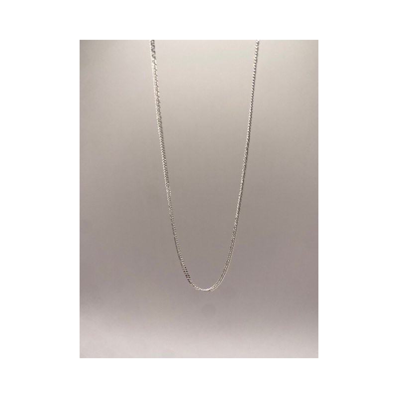 Cadena de plata de ley de 925 m/m de 60 cms de largo.