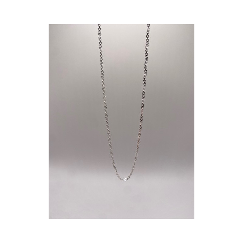 Cadena de plata de ley de 925 m/m de 45 cms de largo.