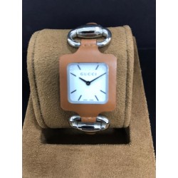 RELOJ GUCCI YA130401