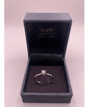 Anillo de ORO blanco, 18...