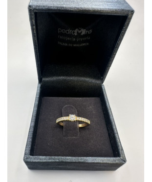 Anillo de ORO 18 kts, 750 m/m con 15 diamantes, Wesselton HVS